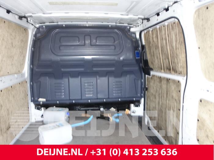 Mercedes Vito Tussenschot Cabine O295682