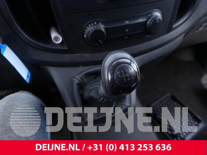Mercedes Vito Versnellingspook O295684