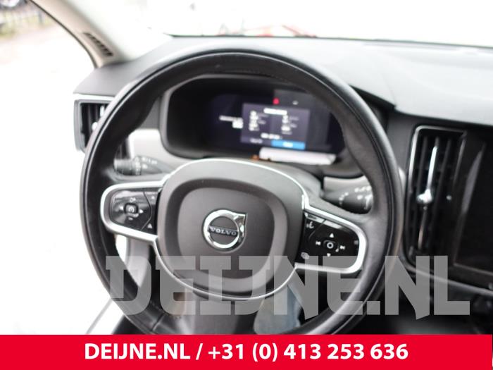 Volvo V90 Lenkrad O295817