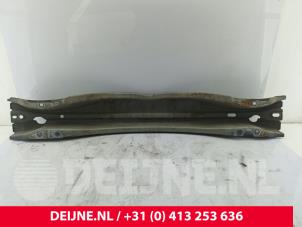 Volvo V70 Bumperframe achter O295831 foto 3