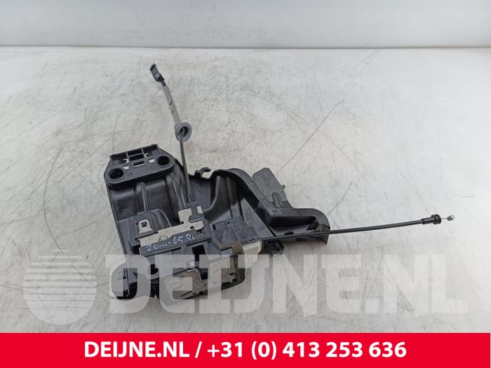 Volvo XC90 Türschlossmechanik 4-türig rechts vorne O296000