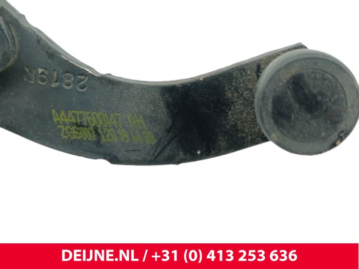 Mercedes eVito Schiebetürrolle rechts O296017