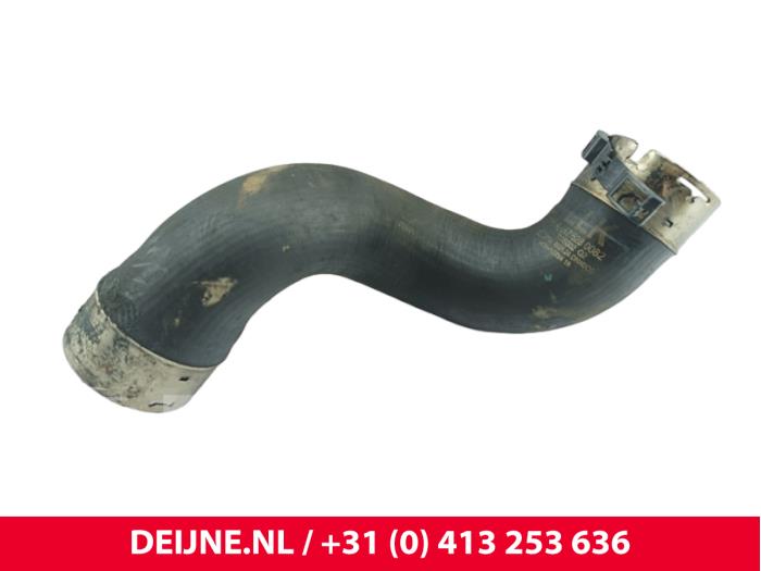 Gebruikte Intercooler Slang Mercedes Vito (447.6) 2.2 114 CDI 16V Prijs € 24,20 Inclusief btw aangeboden door van Deijne Onderdelen Uden B.V.