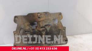 Volvo V90 Motor Schutzblech O296069 foto 2