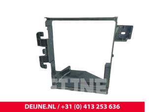 Opel Vivaro Air funnel O296078 photo 3