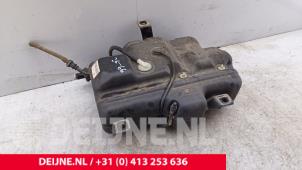 Renault Trafic Adblue Tank O296082 foto 2
