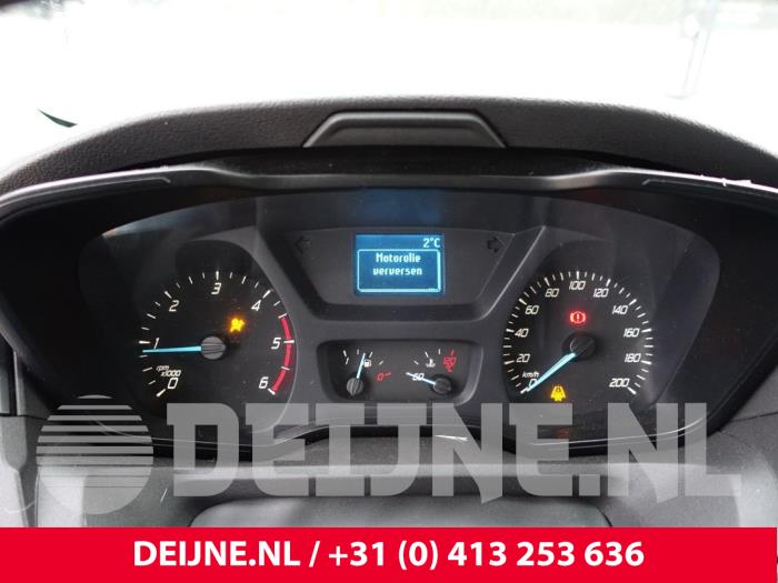 Ford Transit Kilometerteller KM O296183