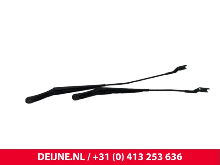 Volkswagen Caddy Ruitenwisserarm set O296232