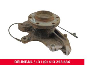 Mercedes Sprinter Achsschenkel links vorne O296251 foto 2