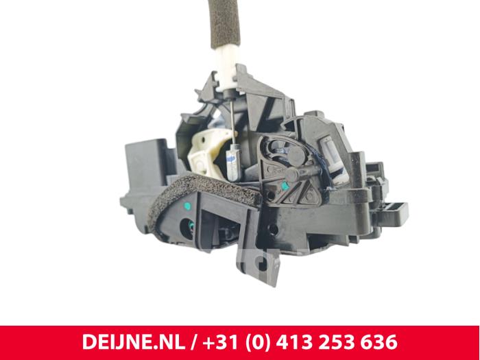 BYD Atto 3 Deurslot Mechaniek 4Deurs links-achter O296315