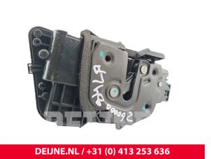 BYD Atto 3 Deurslot Mechaniek 4Deurs links-achter O296315 foto 3