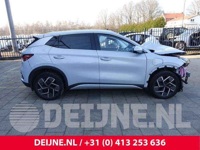 BYD Atto 3 Tür 4-türig rechts vorne O296295