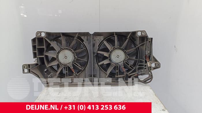 Volkswagen Crafter Kühlgebläsegehäuse O296337