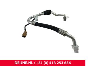 Nissan Townstar Air conditioning line O296357 photo 2