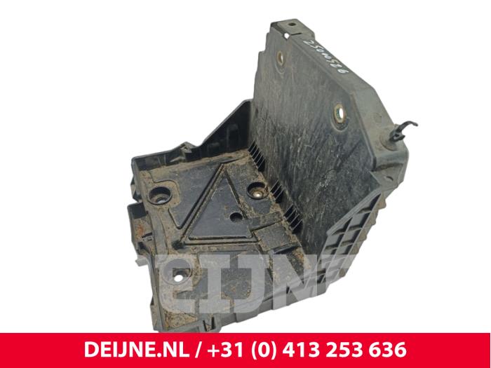Renault Kangoo Batterieabdeckung O296378