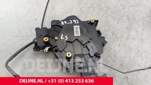 Volkswagen Transporter Rear door lock mechanism 4-door, left O296460 photo 2