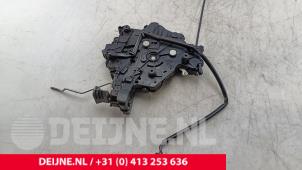 Volkswagen Transporter Rear door lock mechanism 4-door, left O296460 photo 3