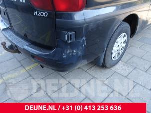 Hyundai H200 Stoßstange hinten O296498 foto 3