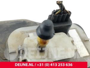 Volvo C30 Adblue tank O296551 foto 2