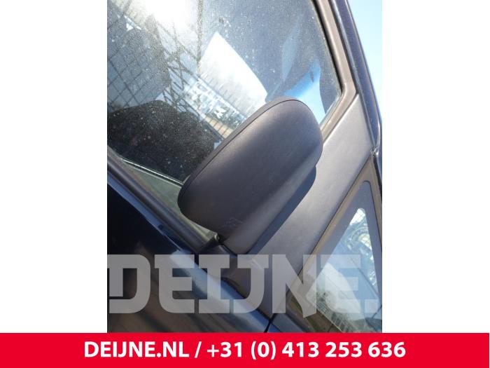 Hyundai H200 Außenspiegel rechts O296508