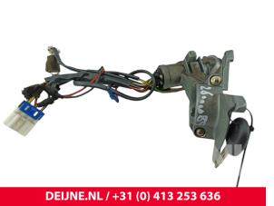 Hyundai H200 Ignition lock + key O296523 photo 2