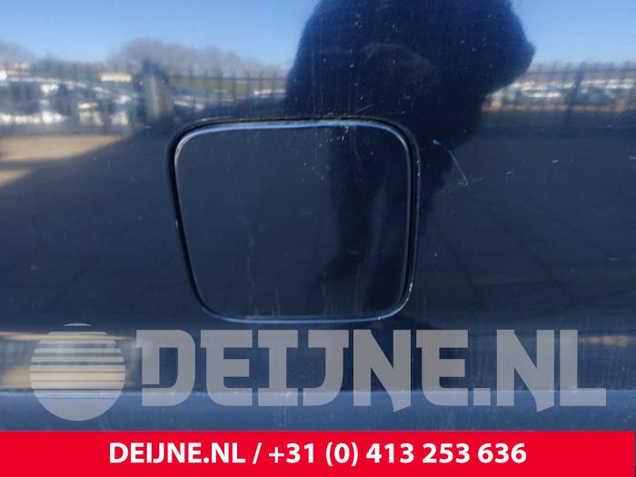 Hyundai H200 Tank cap cover O296544