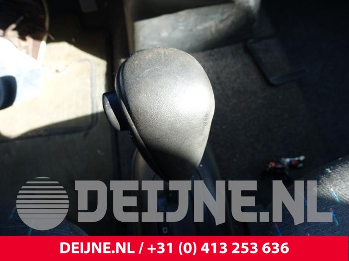 Hyundai H200 Gear stick O296547