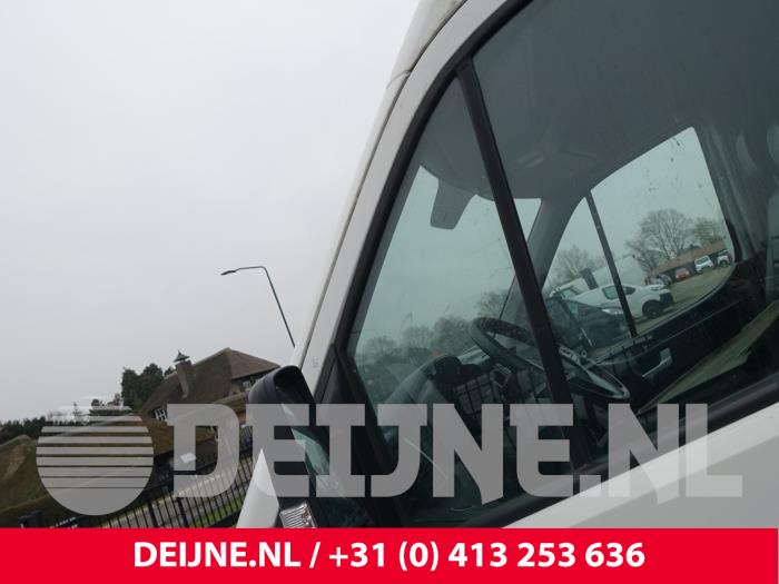 Hyundai H350 Driehoeks Ruit links-voor O296616