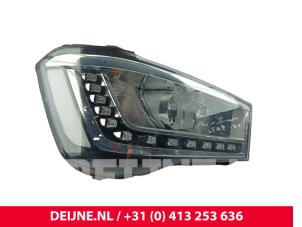 Hyundai H350 Scheinwerfer rechts O296628 foto 3
