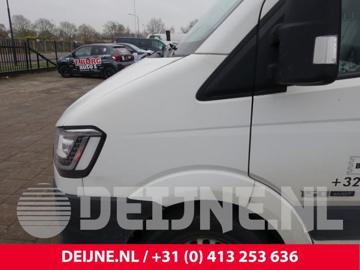 Hyundai H350 Front wing, left O296640