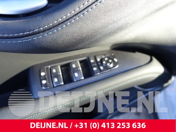 BYD Sea Lion 07 Electric window switch O296735