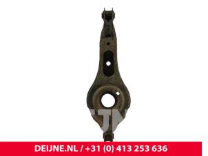 Volvo C30 Rear spring retainer, right O296785 photo 2