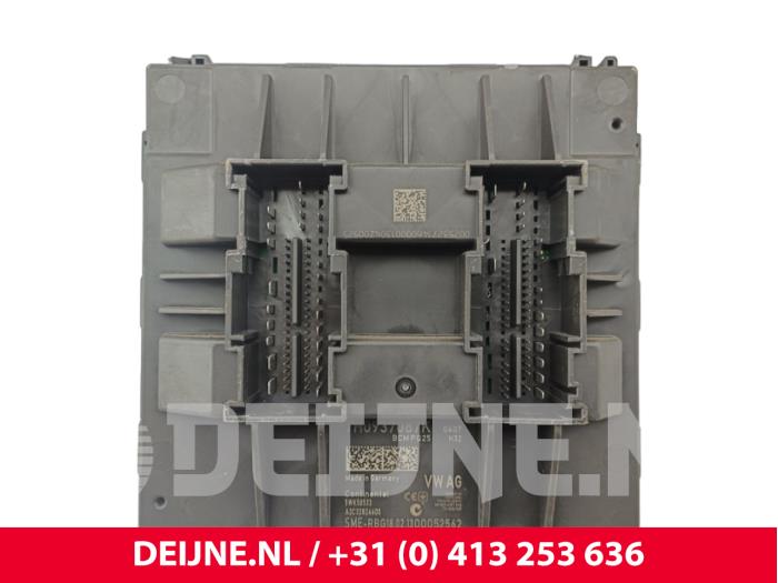 Gebruikte Module Bodycontrol Volkswagen Transporter T5 2.0 TDI DRF Prijs € 647,35 Inclusief btw aangeboden door van Deijne Onderdelen Uden B.V.