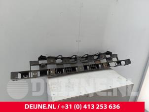 Renault Trafic Stoßstangenrahmen vorne O296940 foto 2