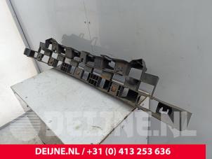 Renault Trafic Stoßstangenrahmen vorne O296940 foto 3