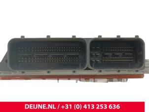 Volvo C70 Engine management computer O296945 photo 2