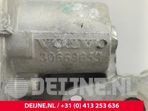 Volvo V90 AGR Ventil O296992 foto 3