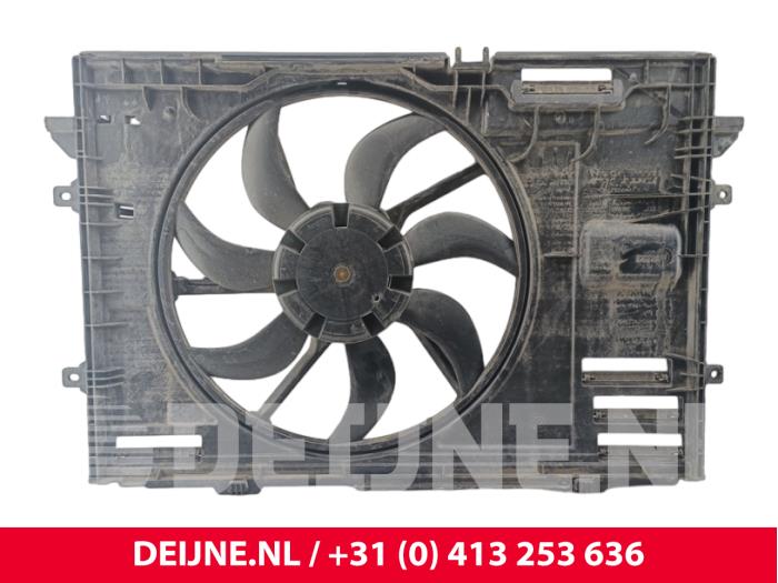 Volkswagen Transporter Kühlgebläse O297071