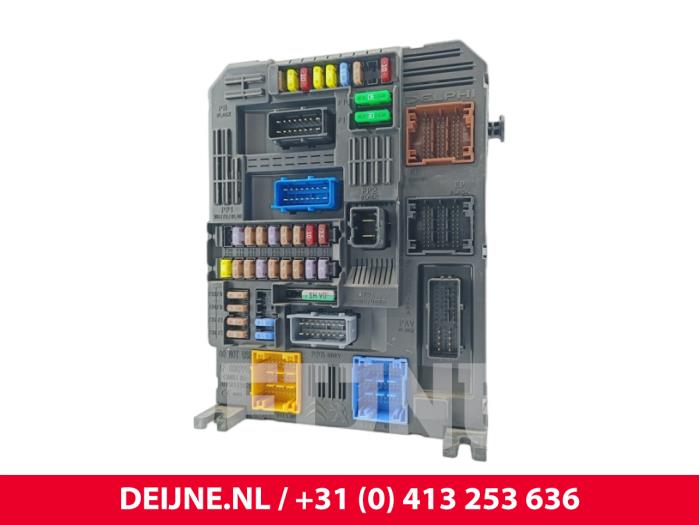 Gebruikte Bodycontrol Module Citroen Jumpy 2.0 Blue HDI 145 Prijs € 96,80 Inclusief btw aangeboden door van Deijne Onderdelen Uden B.V.