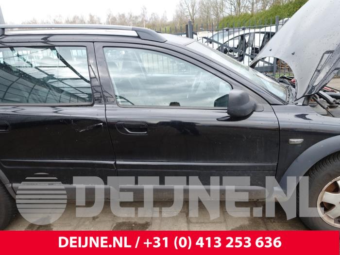Volvo XC70 Tür 4-türig rechts vorne O297250