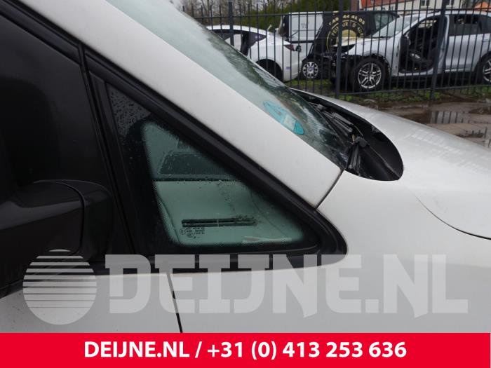 Volkswagen Caddy Quarter light, front right O297341