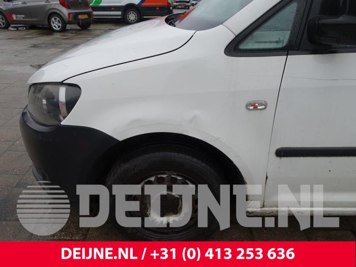 Volkswagen Caddy Kotflügel links vorne O297359