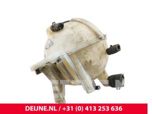 Volkswagen Crafter Expansion vessel O297400 photo 2