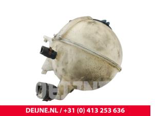 Volkswagen Crafter Expansion vessel O297400 photo 3