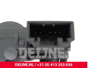 Volvo C40 Heizventil Motor O297419 foto 3