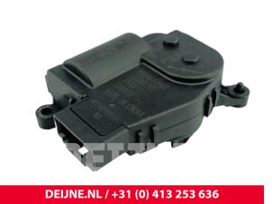 Volvo C40 Heizventil Motor O297419 foto 2