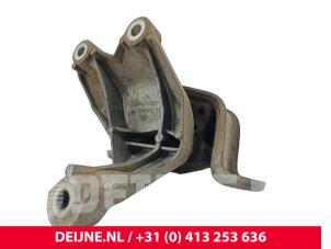 Volkswagen Transporter Engine mount O297436 photo 2
