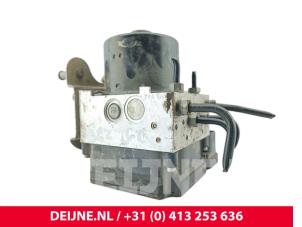 Volkswagen Transporter ABS pump O297441 photo 2