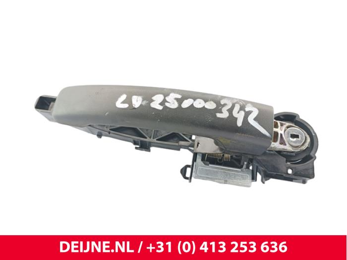Opel Movano Portiergreep 2Deurs links O297556