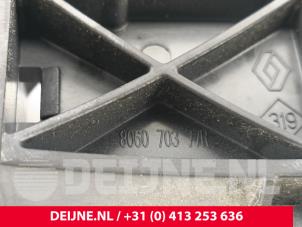 Opel Movano Türgriff 2-türig links O297556 foto 3